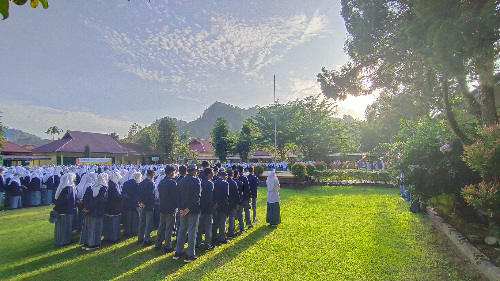 HARI PERTAMA MASUK SEKOLAH SETELAH LEBARAN TAHUN 2022